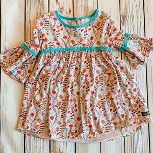 MJ fall print bell sleeve top